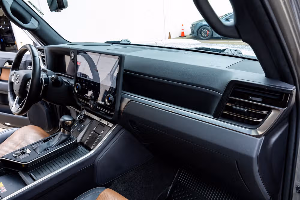 2024 Lexus GX 550 Luxury+ Image 18