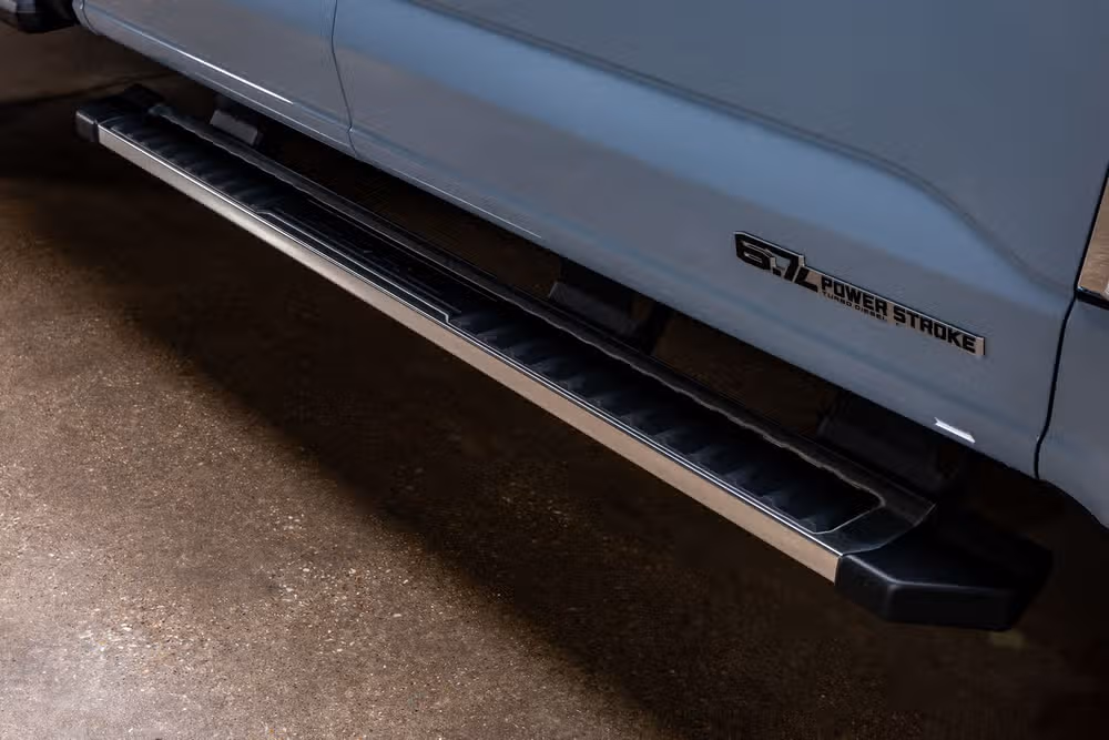 2025 Ford F-350 Super Duty Lariat Crew Cab Image 13