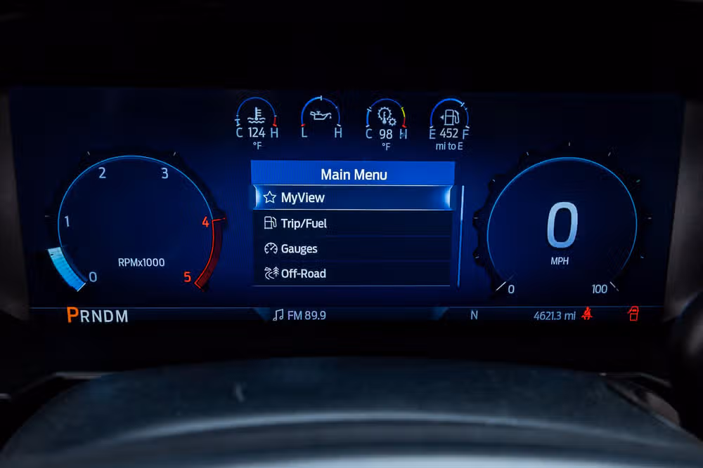 2025 Ford F-350 Super Duty Lariat Crew Cab Image 20