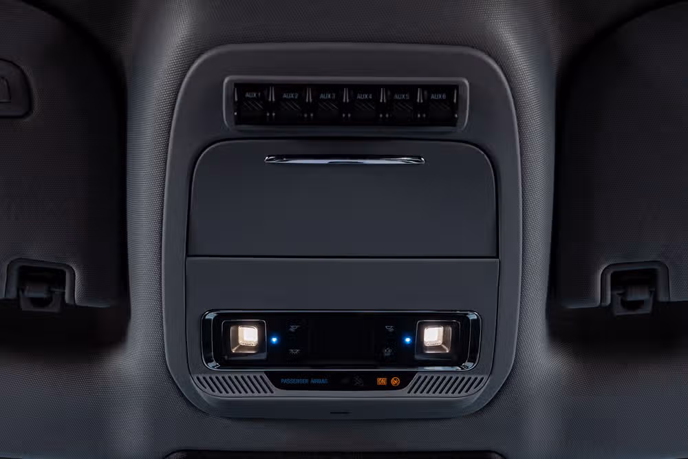 2025 Ford F-350 Super Duty Lariat Crew Cab Image 30