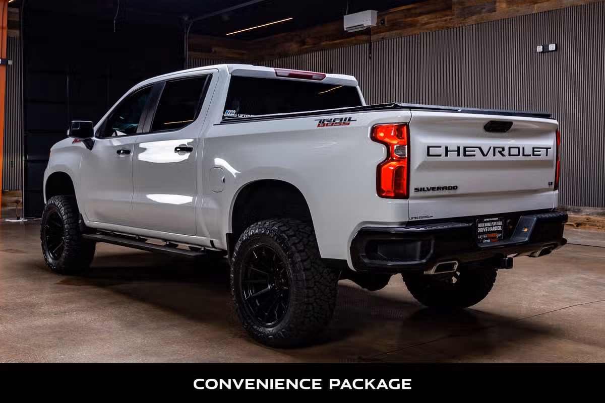 2023 Chevrolet Silverado 1500 LT Trail Boss Crew Cab