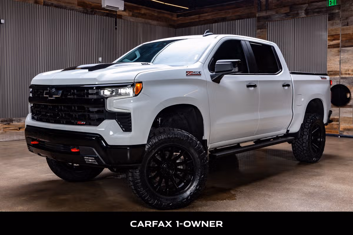 2023 Chevrolet Silverado 1500 LT Trail Boss Crew Cab