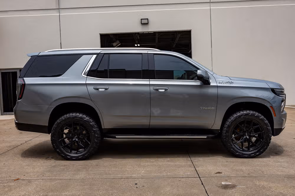 2025 Chevrolet Tahoe High Country Image 11