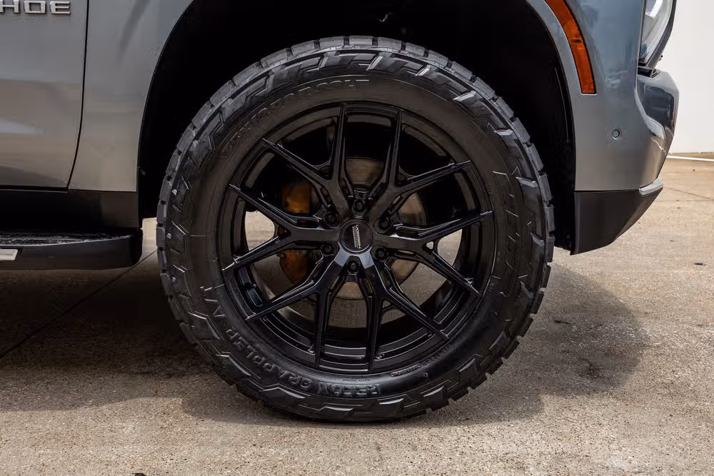2025 Chevrolet Tahoe High Country Image 12