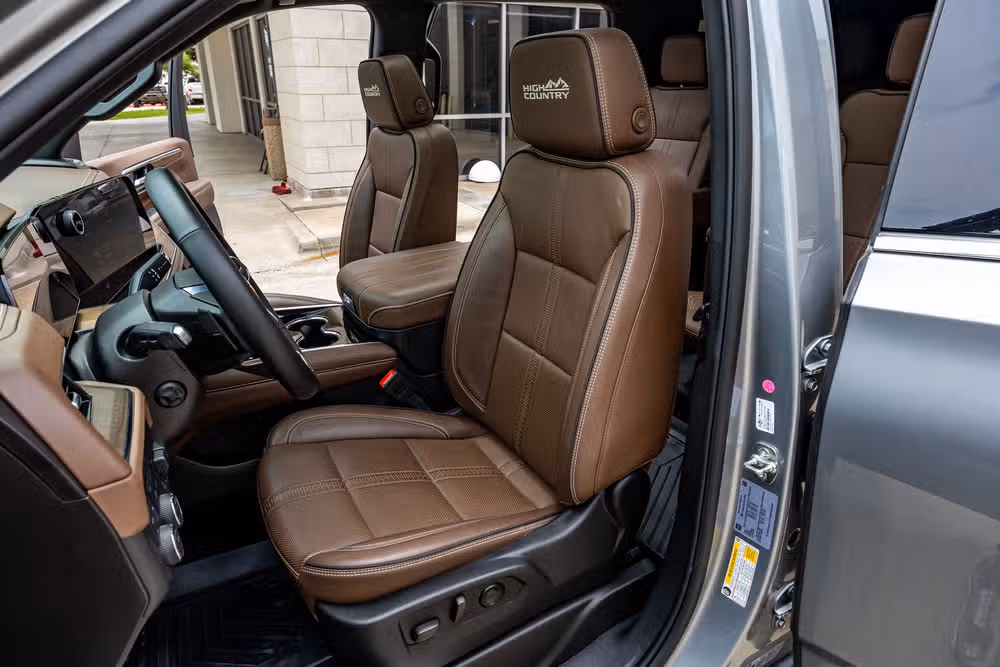 2025 Chevrolet Tahoe High Country Image 30