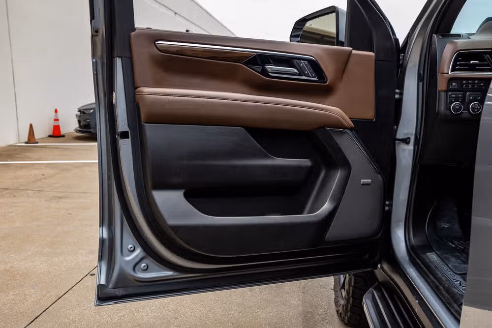 2025 Chevrolet Tahoe High Country Image 38