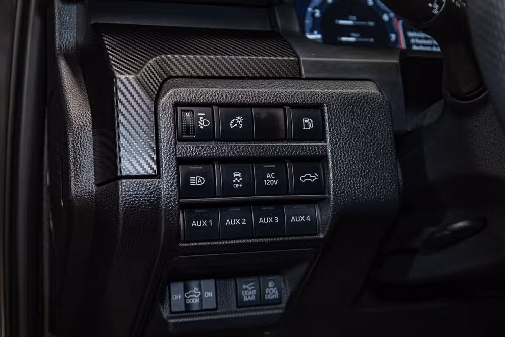 2026 Toyota Tacoma TRD Pro HV Double Cab Image 17