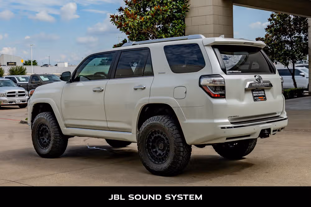 2020 Toyota 4Runner Limited Image 7