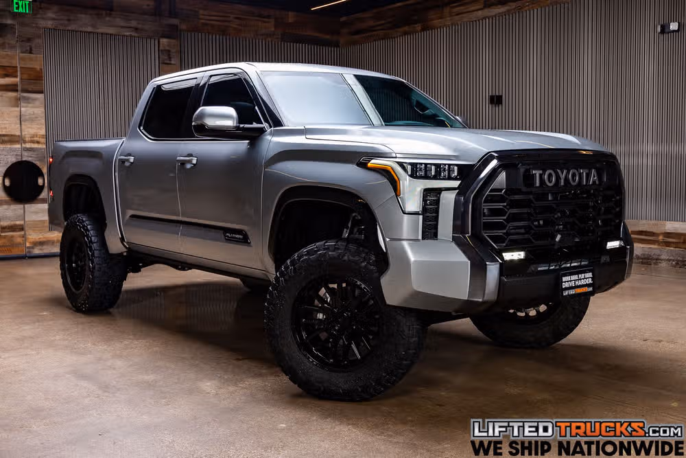2022 Toyota Tundra Platinum CrewMax Image 1