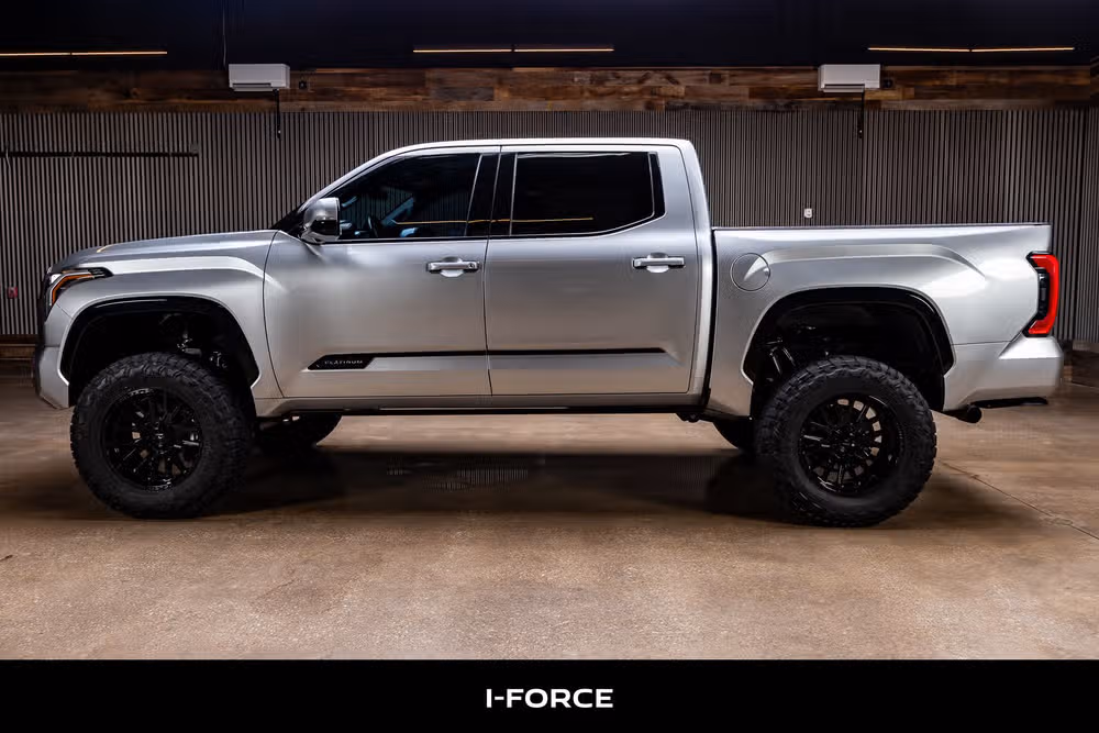 2022 Toyota Tundra Platinum CrewMax Image 5