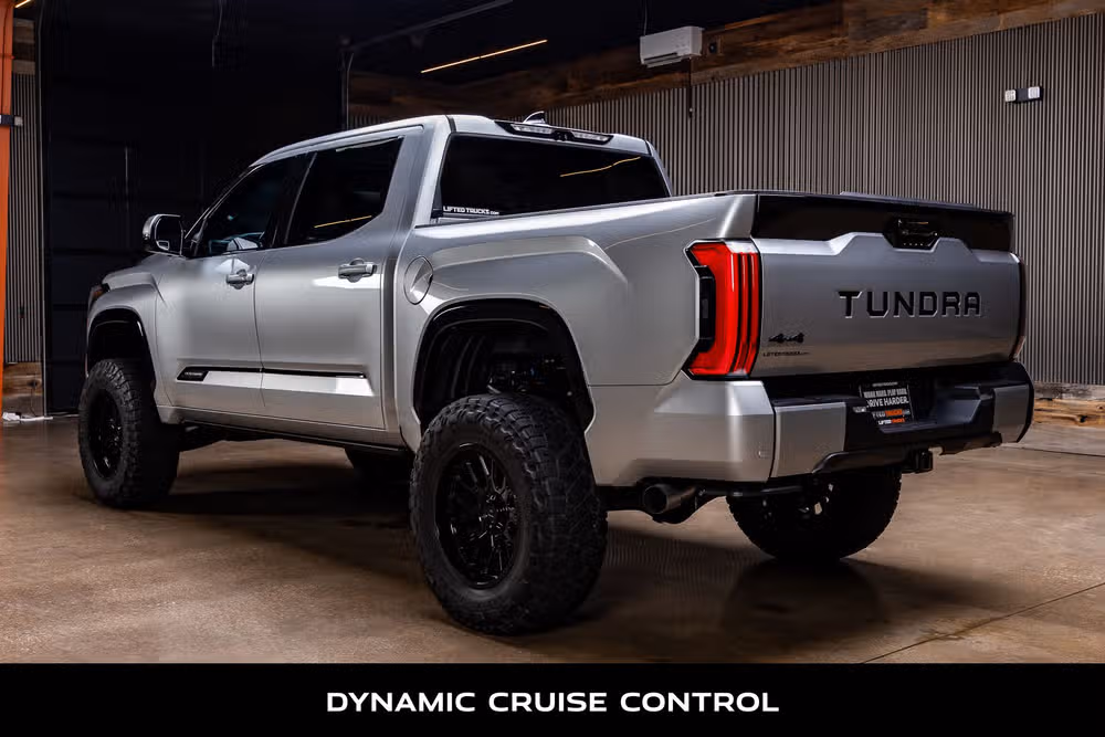 2022 Toyota Tundra Platinum CrewMax Image 6
