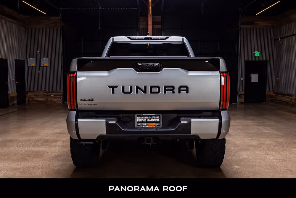 2022 Toyota Tundra Platinum CrewMax Image 7