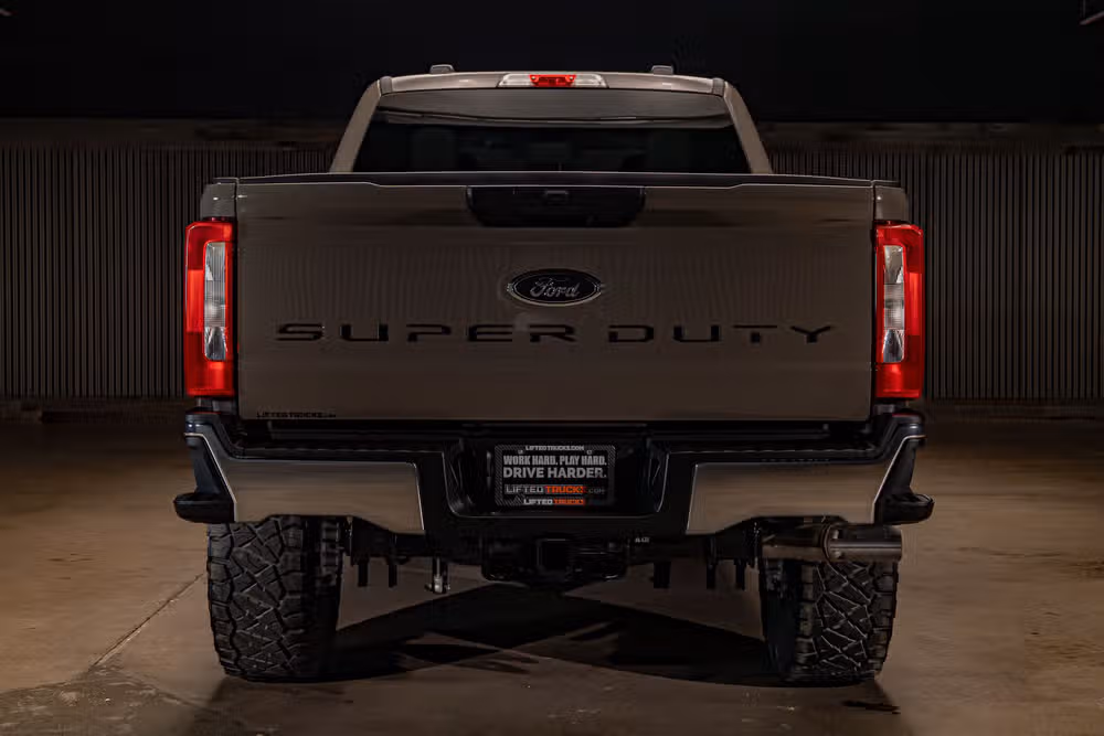 2026 Ford F-250 Super Duty XLT Crew Cab Image 8