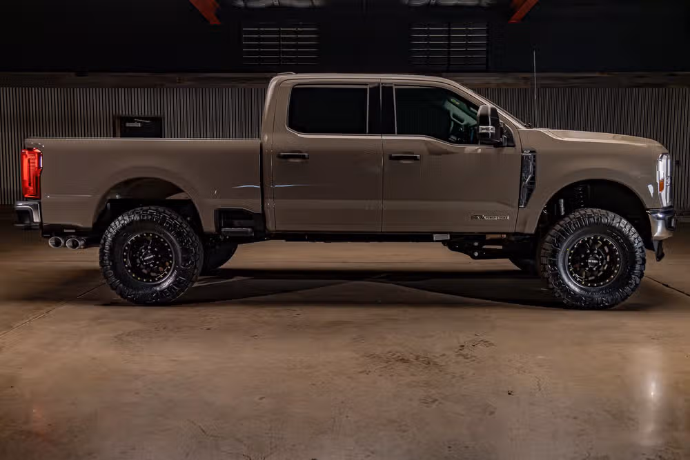 2026 Ford F-250 Super Duty XLT Crew Cab Image 11