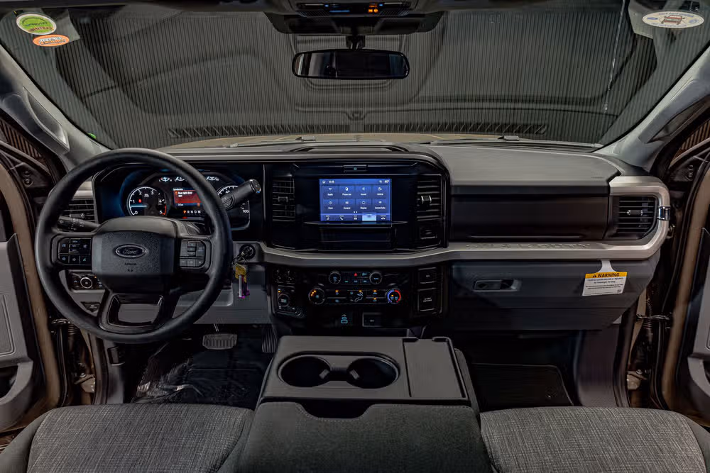2026 Ford F-250 Super Duty XLT Crew Cab Image 15