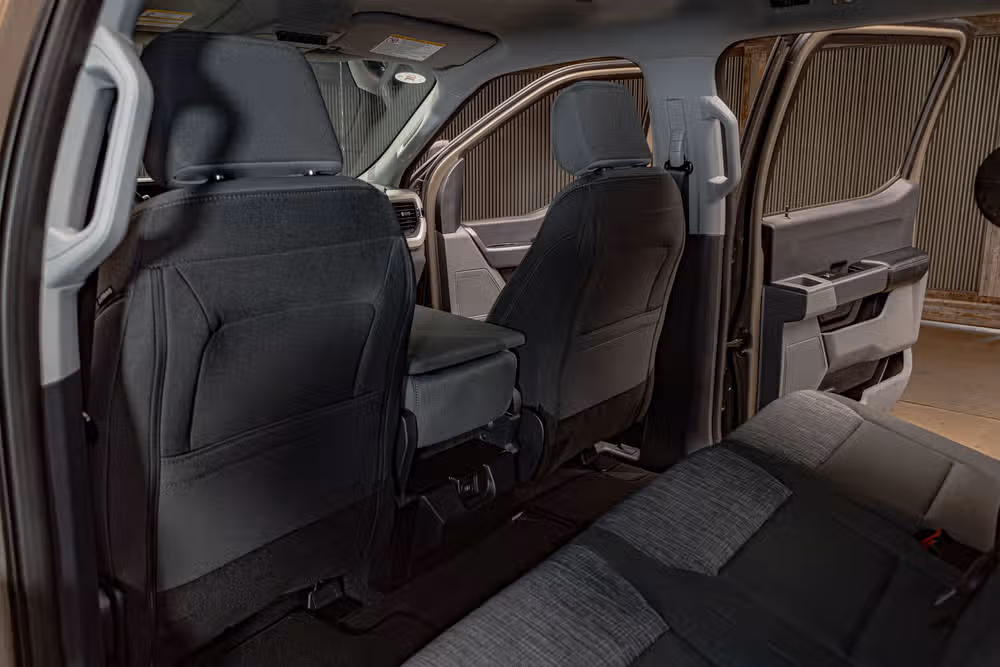 2026 Ford F-250 Super Duty XLT Crew Cab Image 22