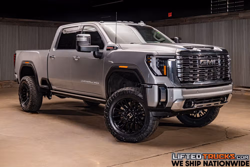 2026 GMC Sierra 3500HD Denali Reserve Crew Cab Image 1