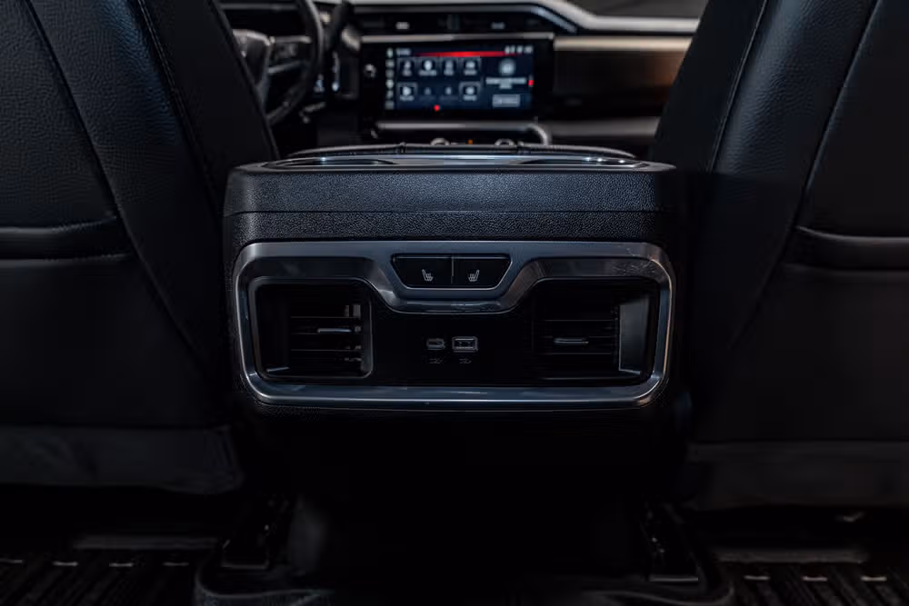 2026 GMC Sierra 3500HD Denali Reserve Crew Cab Image 24