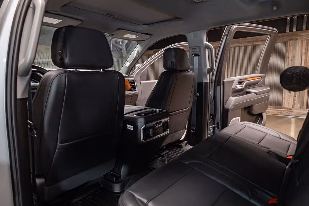 2026 GMC Sierra 3500HD Denali Reserve Crew Cab Image 23