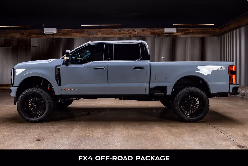 2026 Ford F-250 Super Duty Platinum Crew Cab Image 6