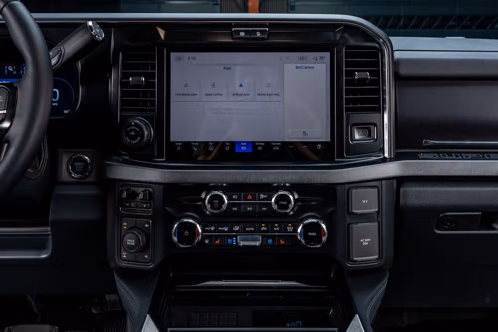 2026 Ford F-250 Super Duty Platinum Crew Cab Image 25