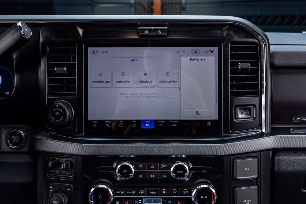 2026 Ford F-250 Super Duty Platinum Crew Cab Image 26