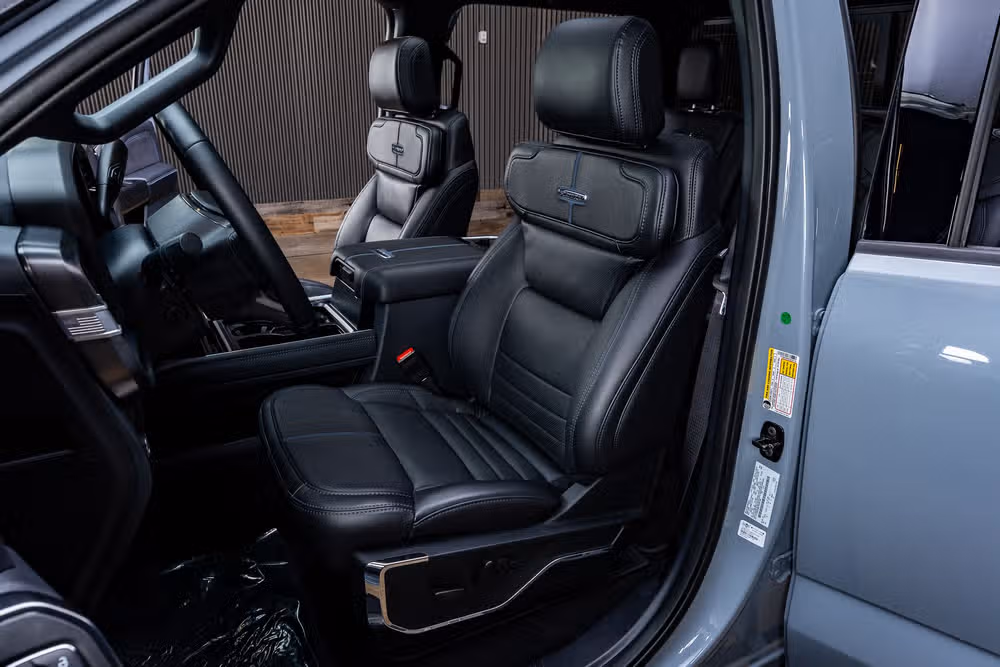 2026 Ford F-250 Super Duty Platinum Crew Cab Image 31