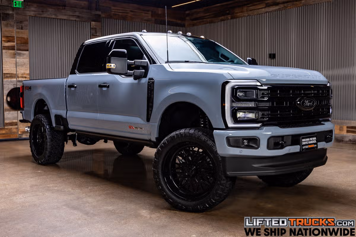 2026 Ford F-250 Super Duty Platinum Crew Cab