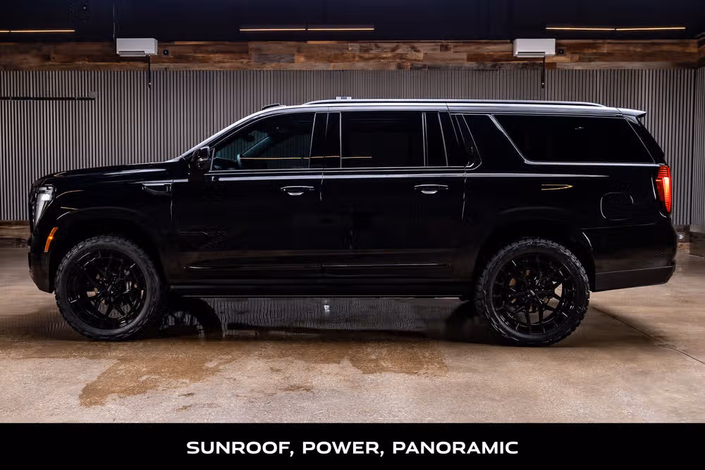 2026 GMC Yukon XL Denali Ultimate Image 6