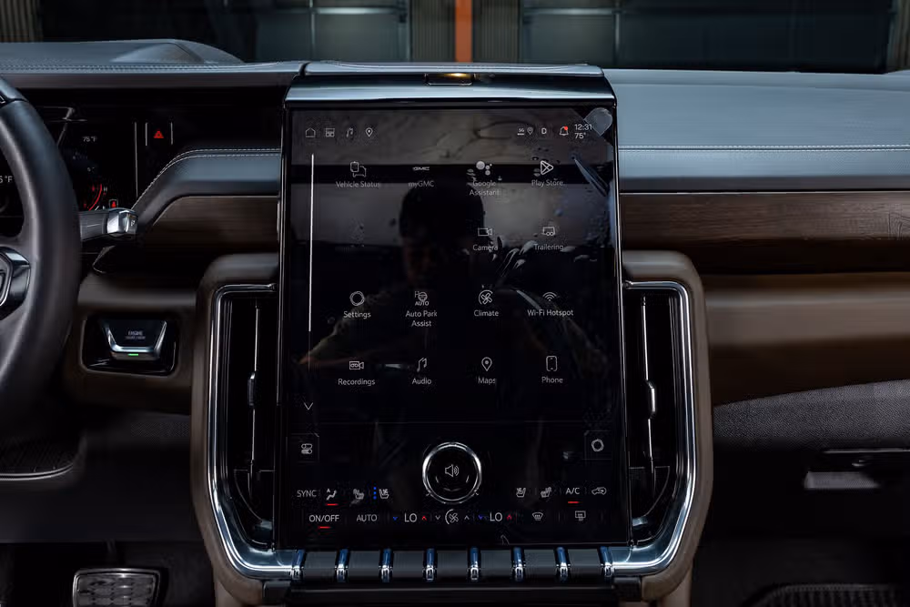 2026 GMC Yukon XL Denali Ultimate Image 24