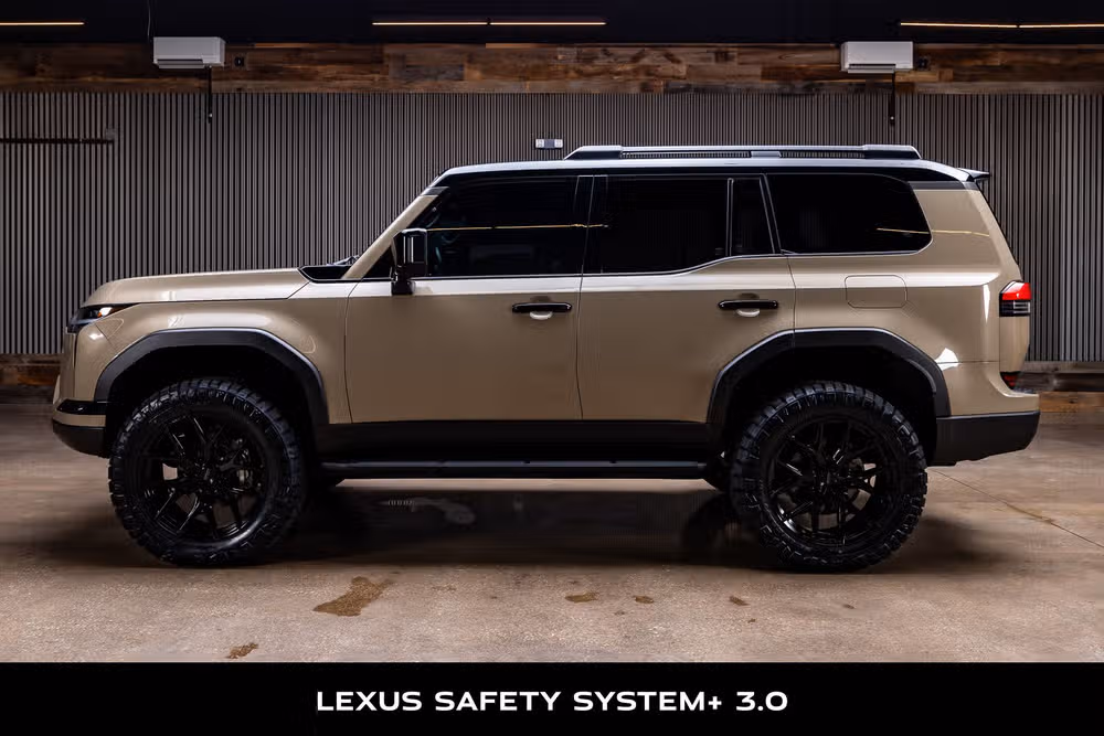 2025 Lexus GX 550 Overtrail+ Image 6
