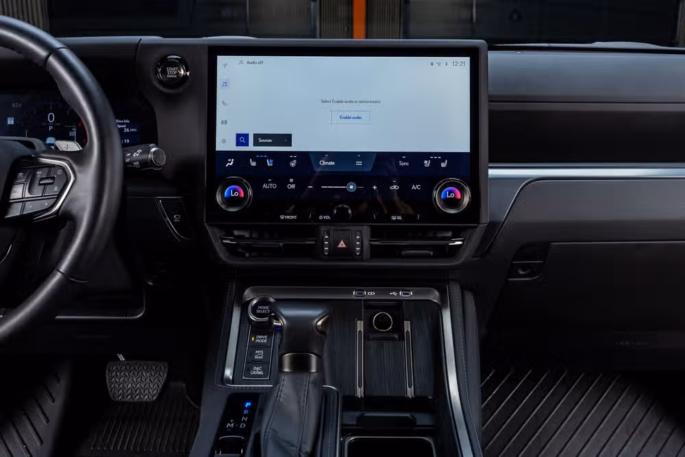 2025 Lexus GX 550 Overtrail+ Image 24
