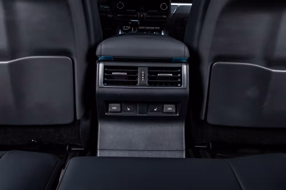 2025 Lexus GX 550 Overtrail+ Image 33
