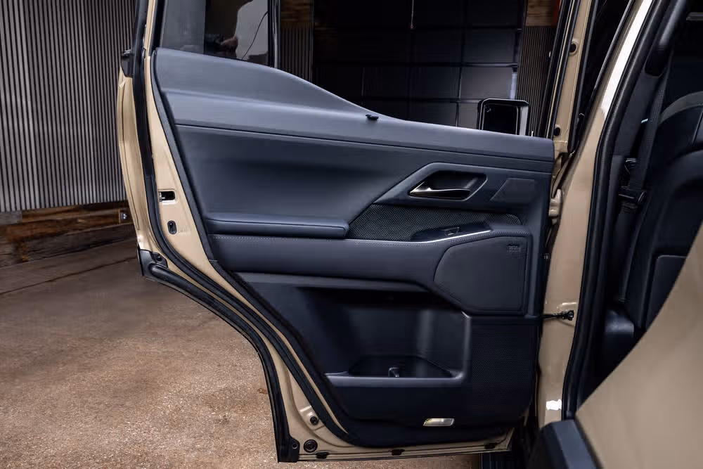 2025 Lexus GX 550 Overtrail+ Image 38