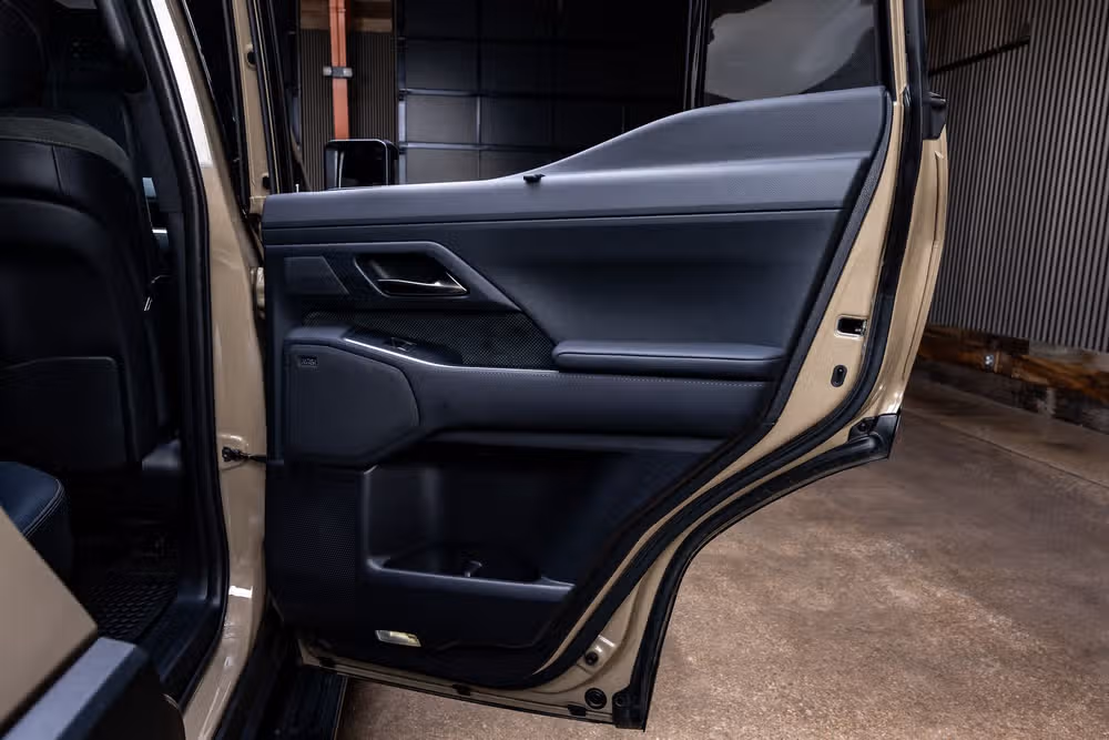 2025 Lexus GX 550 Overtrail+ Image 39