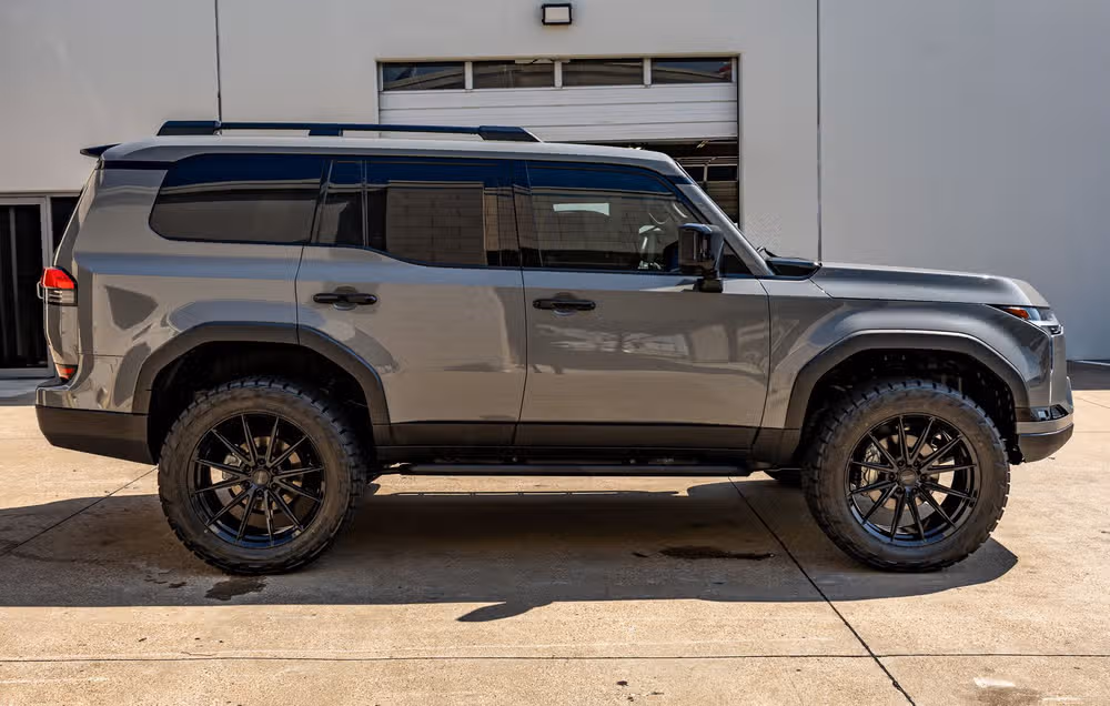 2026 Lexus GX 550 Overtrail+ Image 11