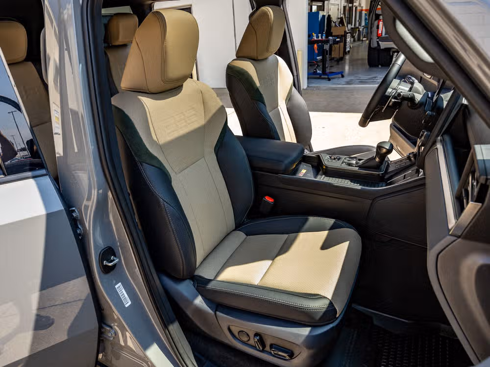 2026 Lexus GX 550 Overtrail+ Image 32