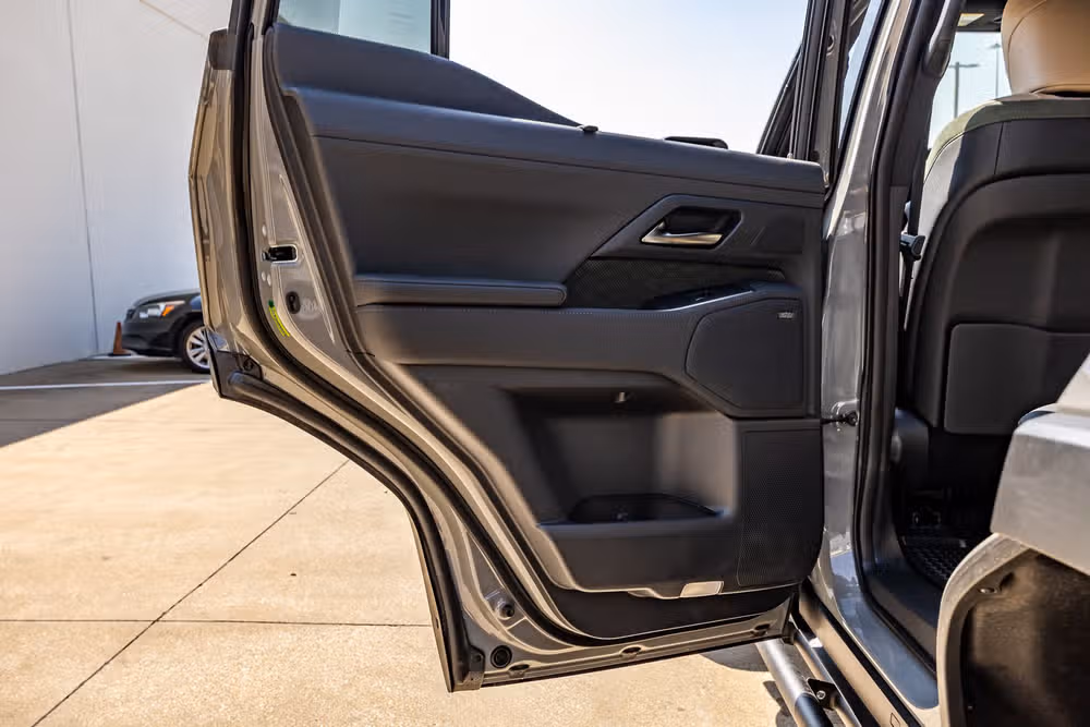 2026 Lexus GX 550 Overtrail+ Image 39