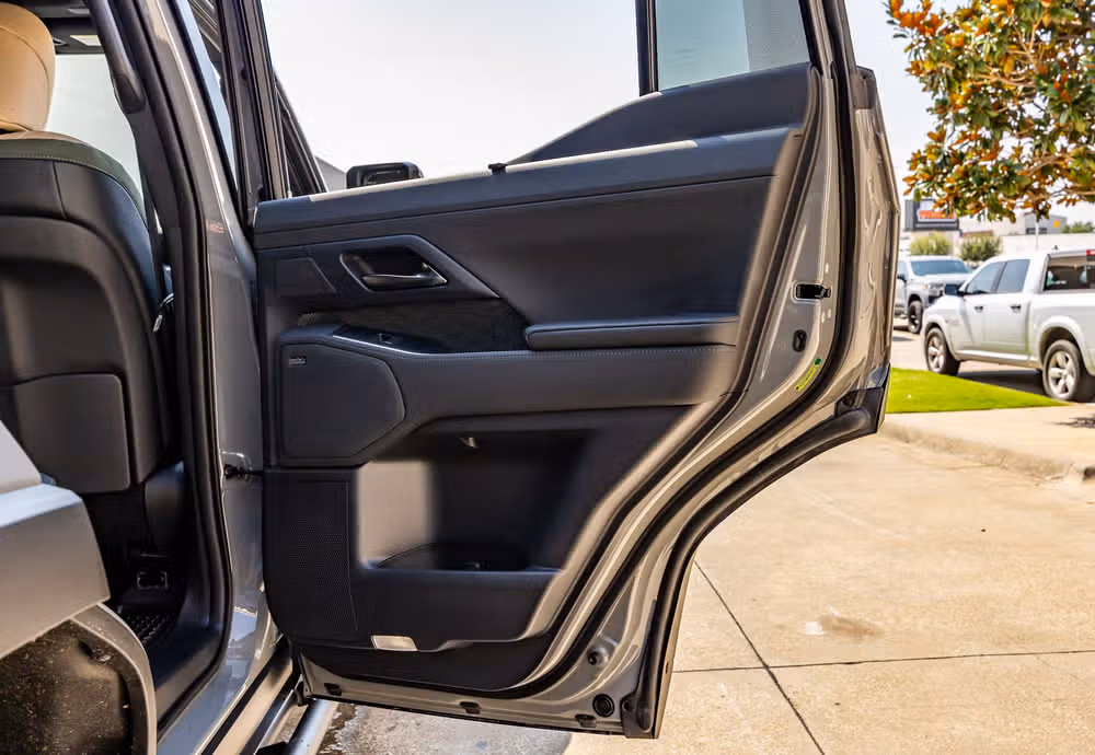 2026 Lexus GX 550 Overtrail+ Image 40