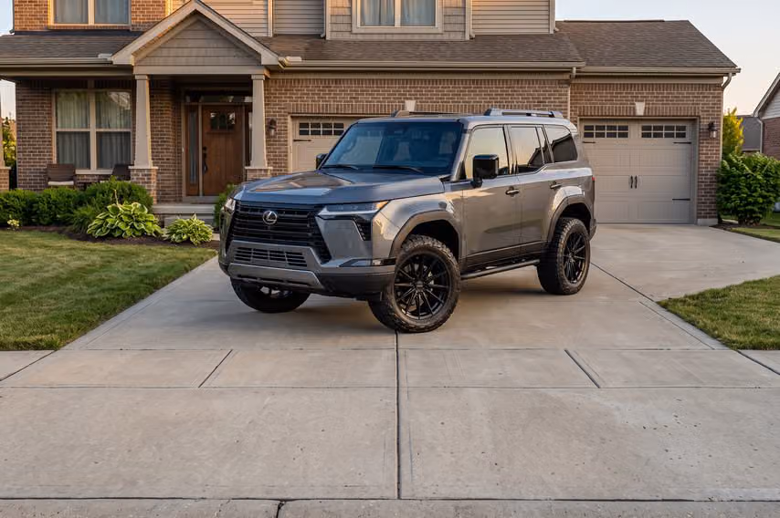 2026 Lexus GX 550 Overtrail+ Image 43