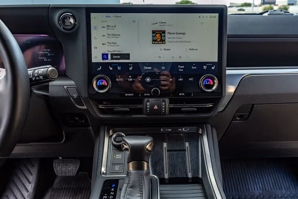 2025 Lexus GX 550 Premium+ Image 24
