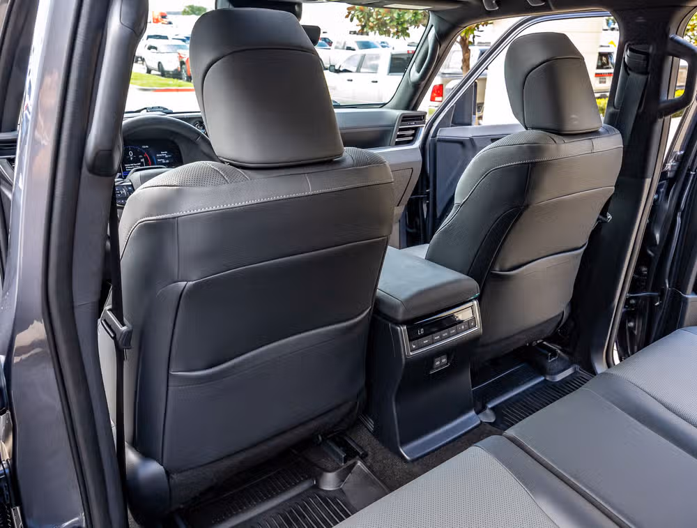 2025 Lexus GX 550 Premium+ Image 35