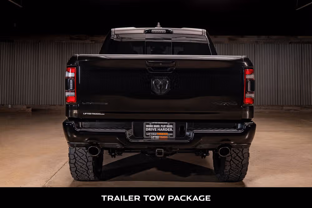 2023 Ram 1500 Limited Crew Cab Image 8