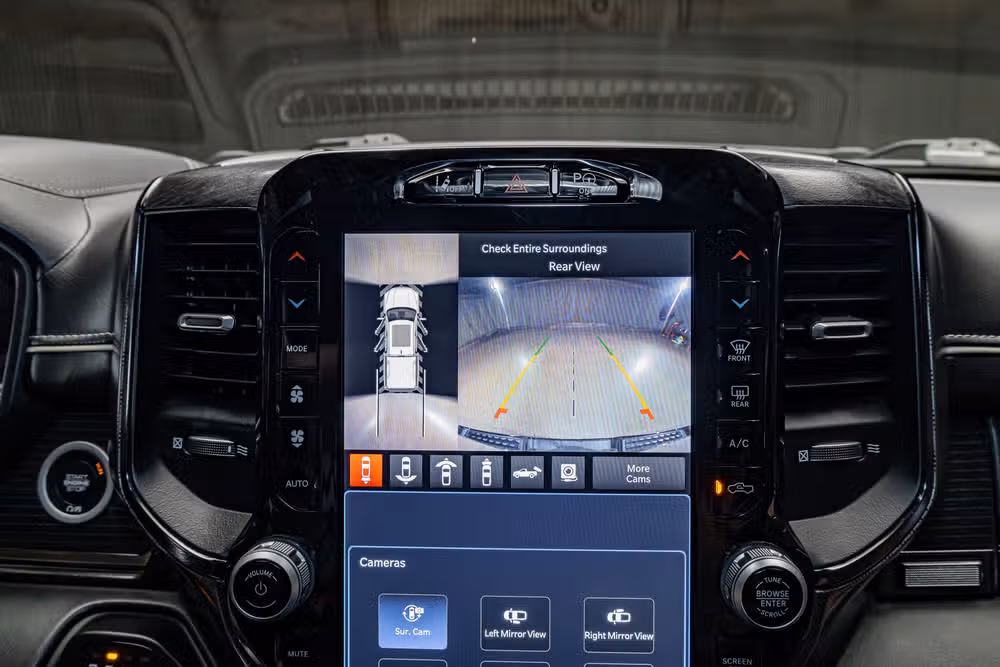 2023 Ram 1500 Limited Crew Cab Image 20