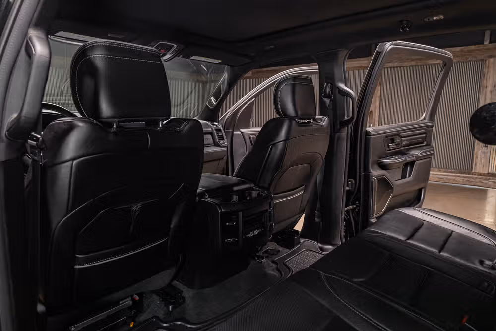 2023 Ram 1500 Limited Crew Cab Image 23