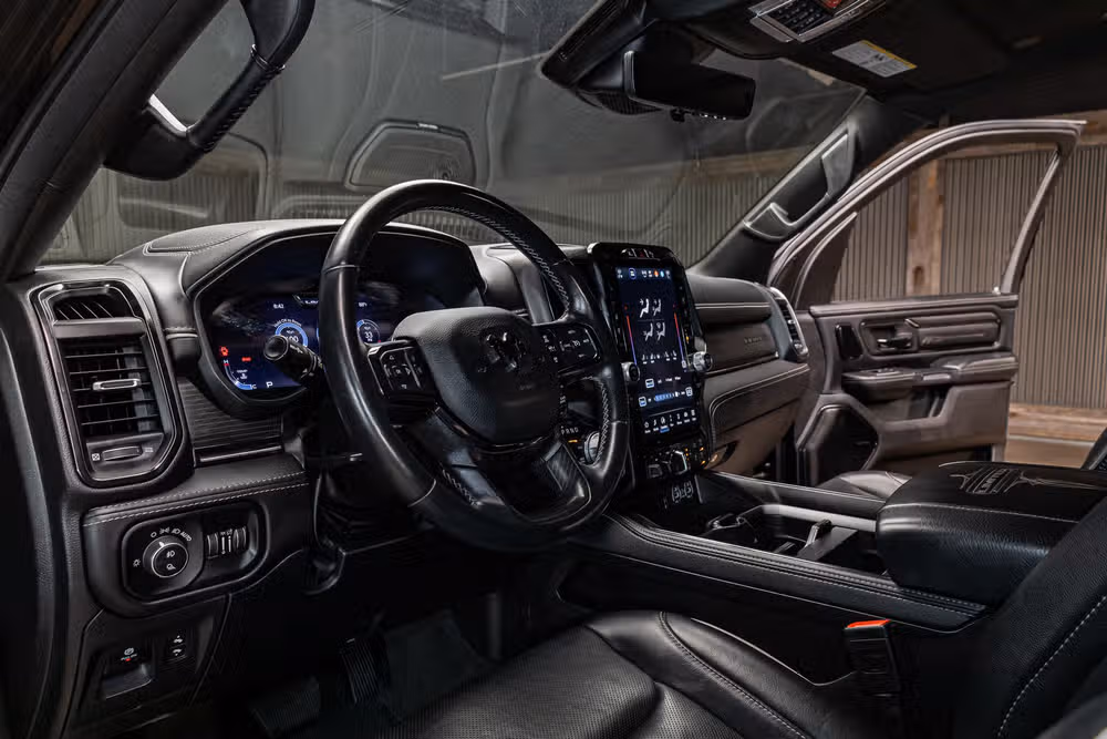 2023 Ram 1500 Limited Crew Cab Image 13