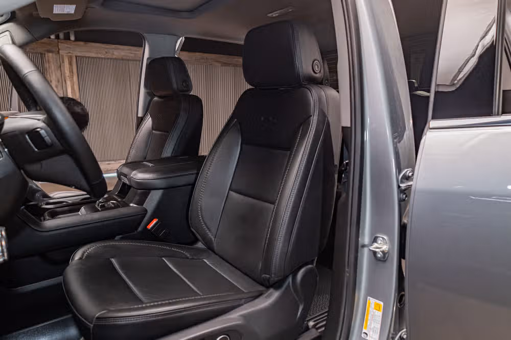 2026 GMC Sierra 3500HD Denali Reserve Crew Cab Image 21