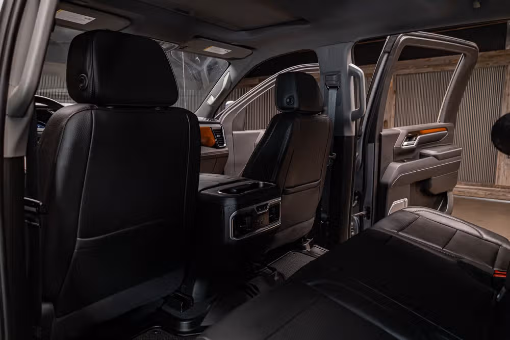 2026 GMC Sierra 3500HD Denali Reserve Crew Cab Image 23