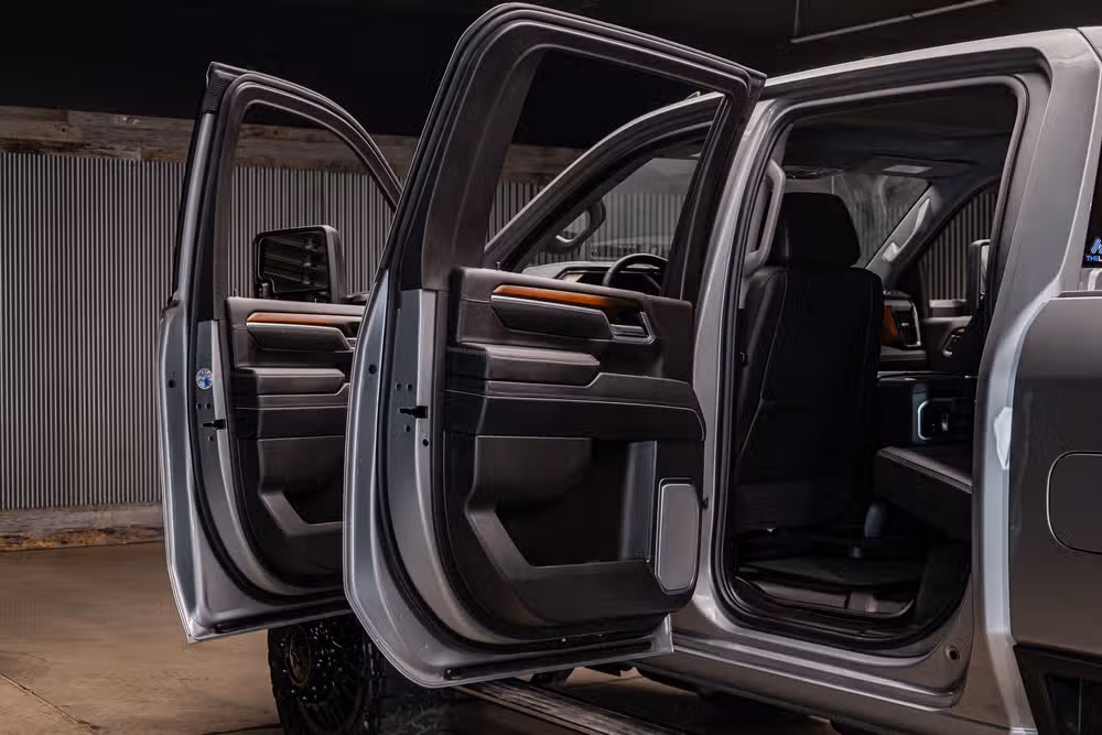 2026 GMC Sierra 3500HD Denali Reserve Crew Cab Image 29