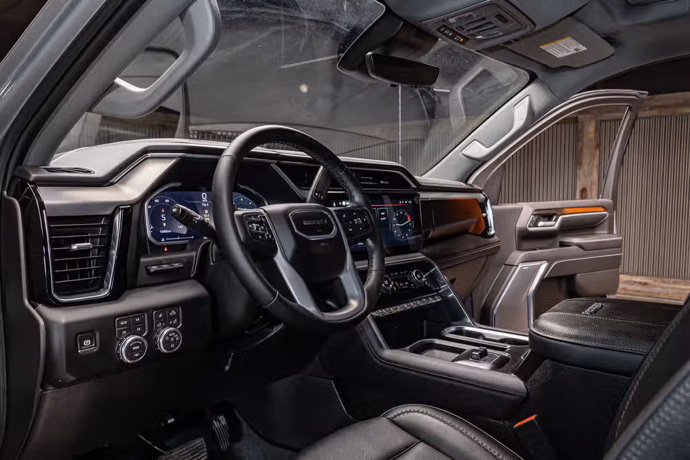 2026 GMC Sierra 3500HD Denali Reserve Crew Cab Image 13